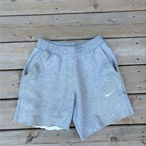 Nike Heather Gray Sweatpants